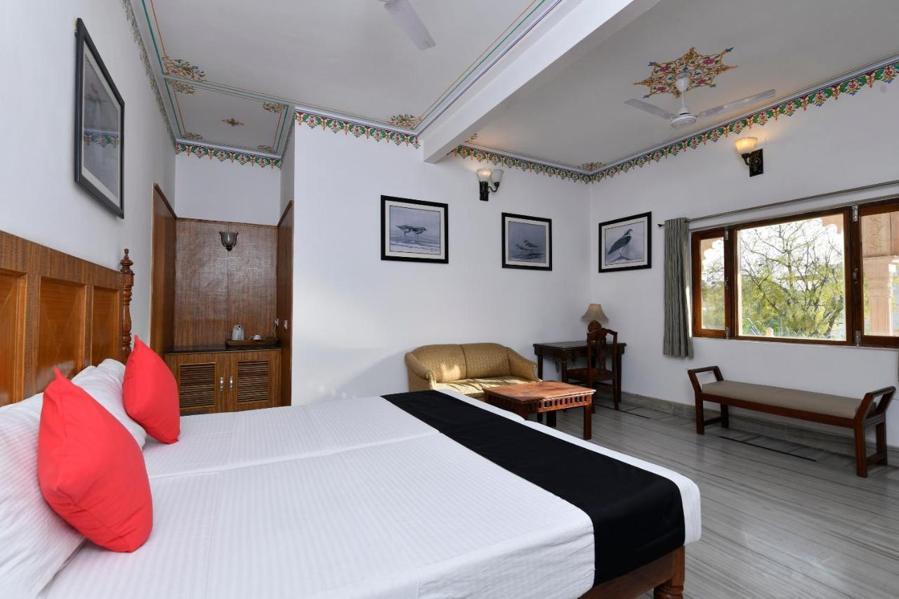 Hotel Sunbird Bharatpur Esterno foto