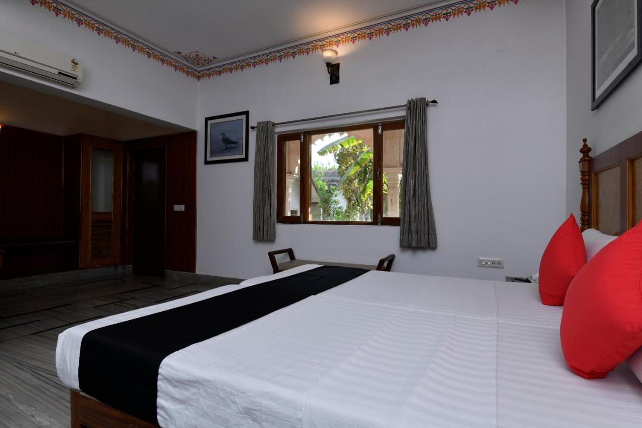 Hotel Sunbird Bharatpur Esterno foto