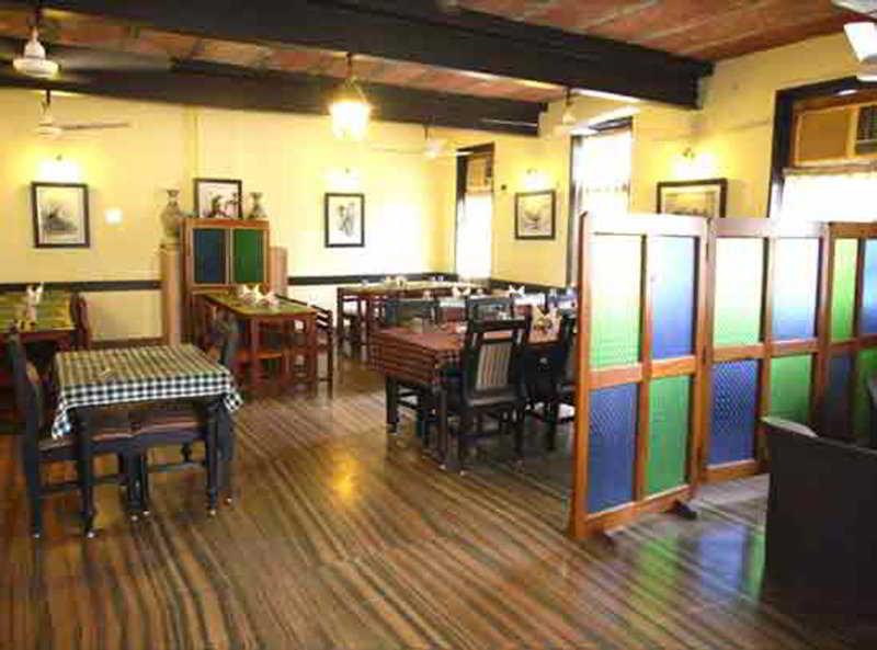 Hotel Sunbird Bharatpur Esterno foto